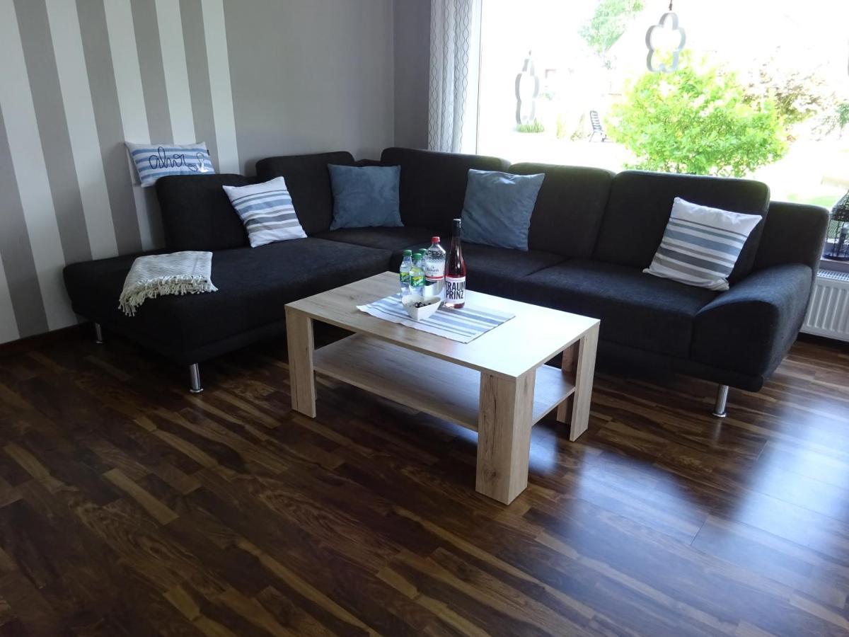 Ferienwohnung Schwiemann, Erdgeschoss Cadenberge Esterno foto